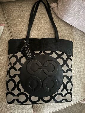 New COACH Julia OP Art Signature Tote Bag~Style 15013